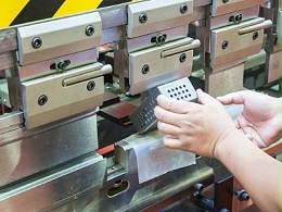 東莞五金沖壓廠，沖壓車間如何降噪？-誠瑞豐科技股份有限公司