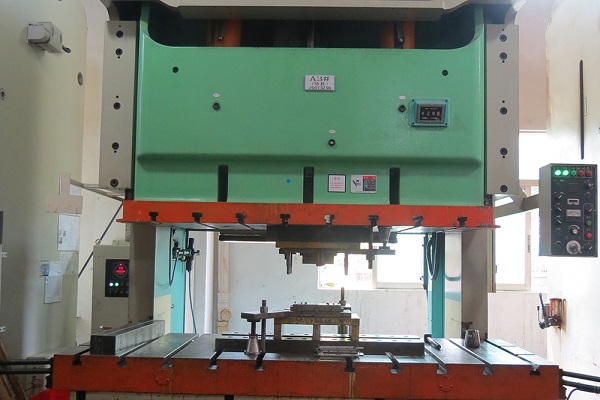 廣東金屬?zèng)_壓件定制廠-誠(chéng)瑞豐