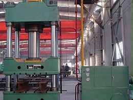 陜西五金沖壓件加工廠，沖壓工序出現(xiàn)鐵屑的原因