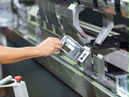 五金沖壓廠家，旋壓工藝生產(chǎn)沖壓件的4個知識點(diǎn)