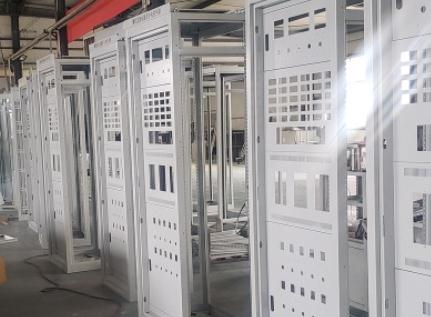 鈑金加工廠-機(jī)箱拆卸