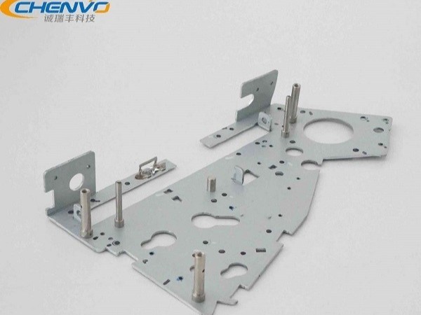 肇慶鈑金加工廠家的鈑金件應(yīng)用及加工注意事項