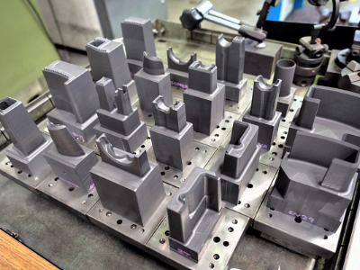 五金沖壓模具報價,供應(yīng)價格排名_性價比好