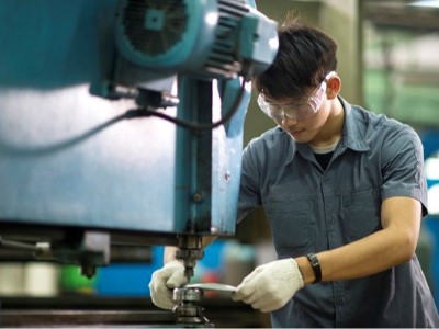 江門(mén)沖壓件廠(chǎng)，沖壓與擠壓的異同